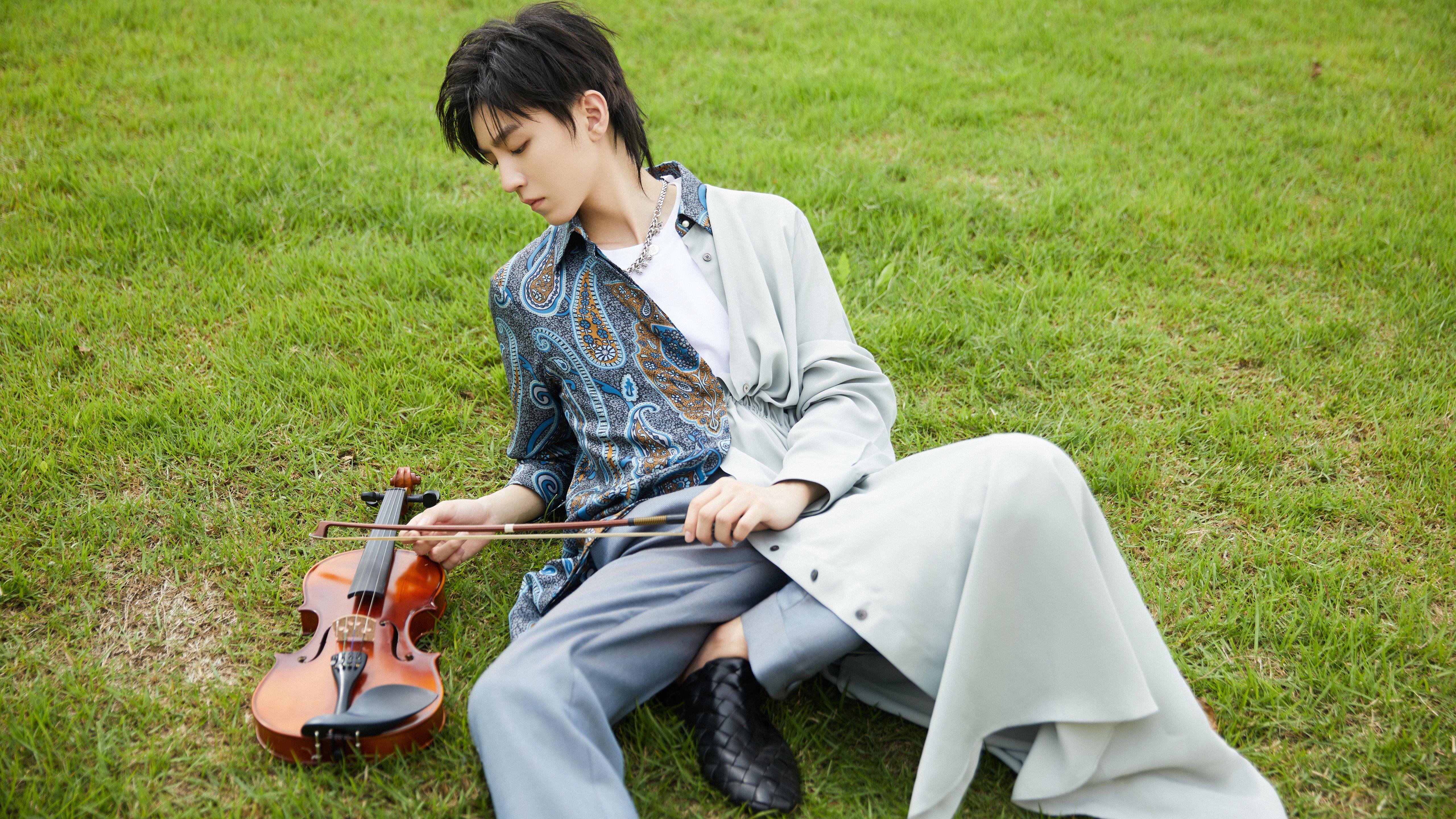 爱游戏体育(AYX)官方APP下载-职业球员参与国际训练交流提升技战术水平和视野,业余球员 国家队